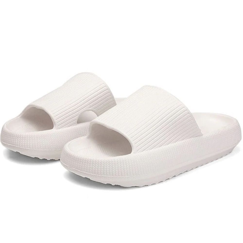 The Original Cloudies Women’s Size 9.5-10    Viral Tik Tok Comfort Slides - Picture 2 of 10